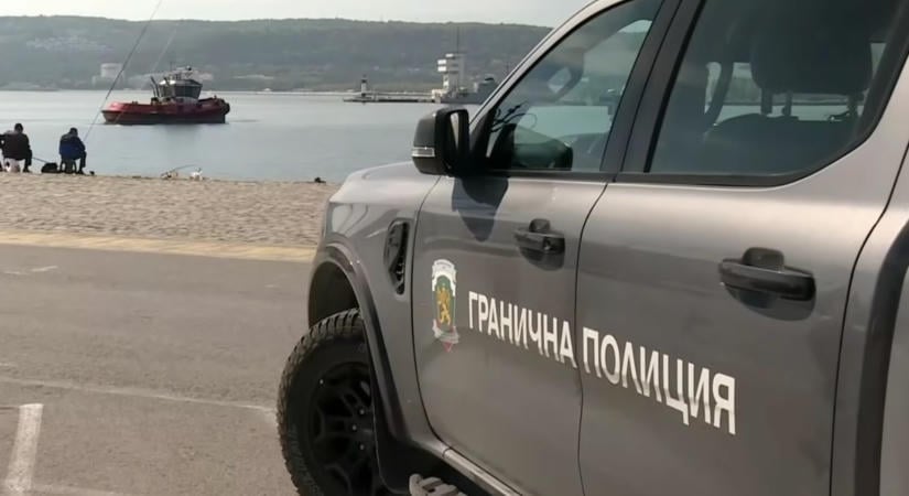 Bolgár miniszterelnök: Dróntámadás ért két hajót a Fekete-tengeren, az egyik elsüllyedt