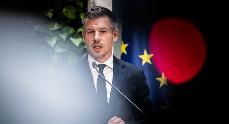 Online hirdetésekkel figyelte meg az internetezőket a Magyar Péterék által is emlegetett szoftver