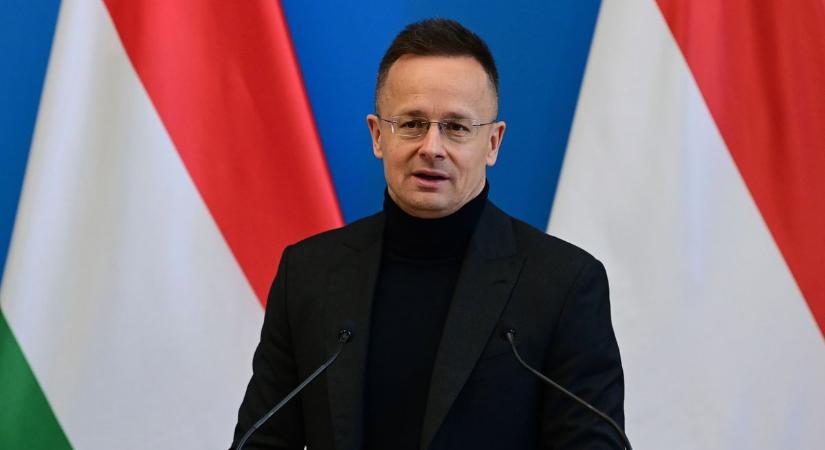 Szijjártó: A helyi kis- és középvállalkozások fejlődését is segíti a Hód Plast Kft. beruházása