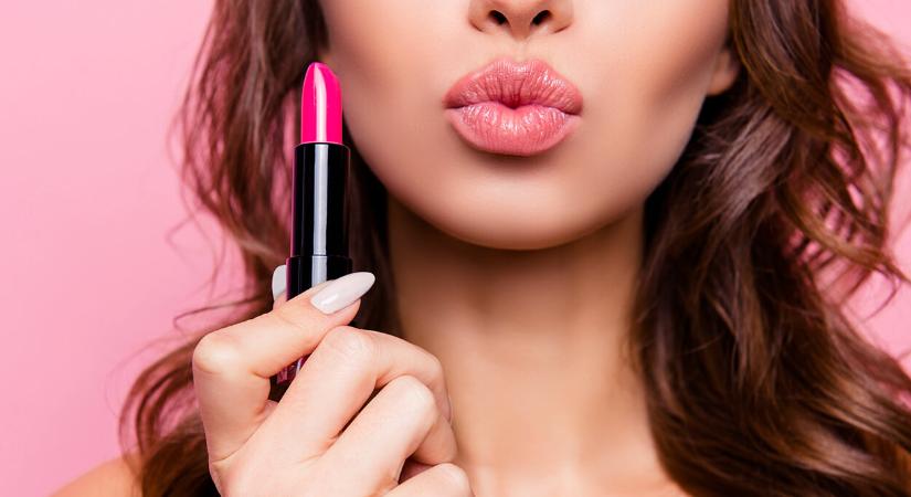 8 sminktermék Viva Magenta árnyalatban – szokatlan árnyalat, szokatlan időkre