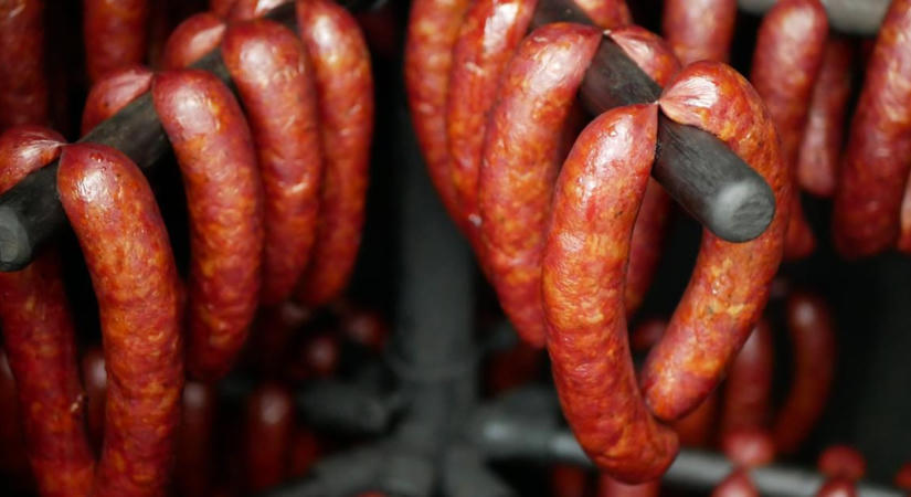 Kolbásztól a talicskáig mindent vittek a rablók: rettegésben tartották a környéket