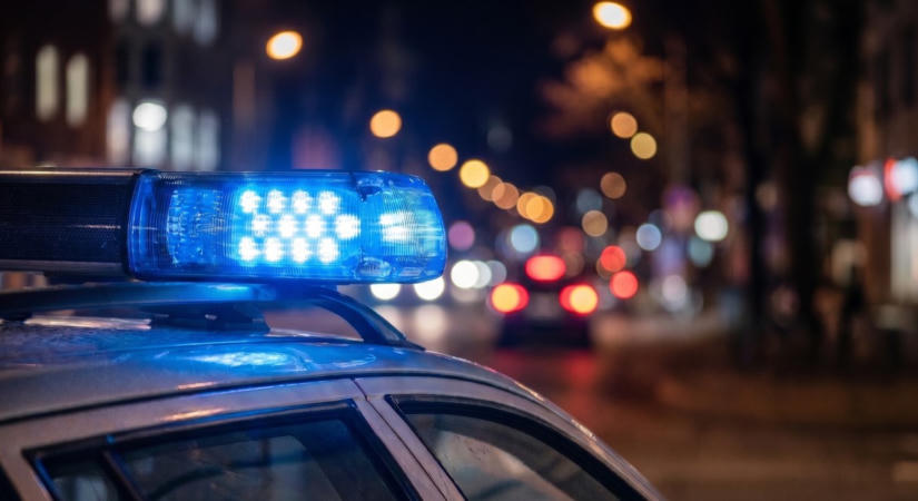 Csapágygolyókkal lövöldözött lakásokra és a kirakatokra egy férfi Budapesten