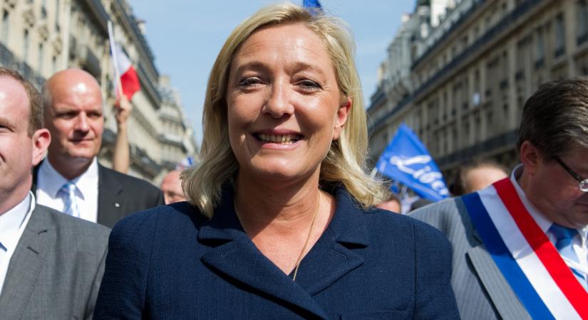 Marine Le Pen nagyon vezet