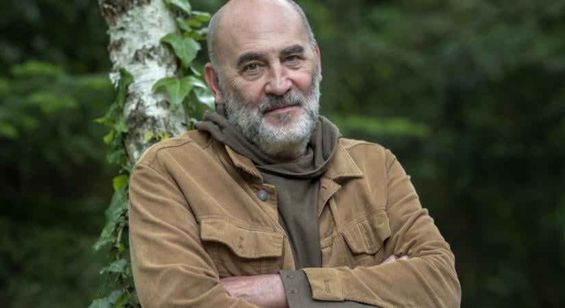 Kulka Jánost végigkergetik az országon