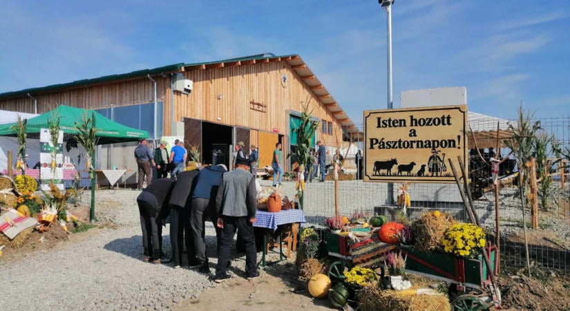 Pásztornap a Hargitán: gazdálkodók és a szakemberek találkoztak