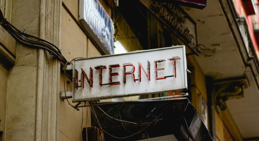 Visszatért a régi internet – ilyen volt 30 éve egy oldal, rá sem ismerni