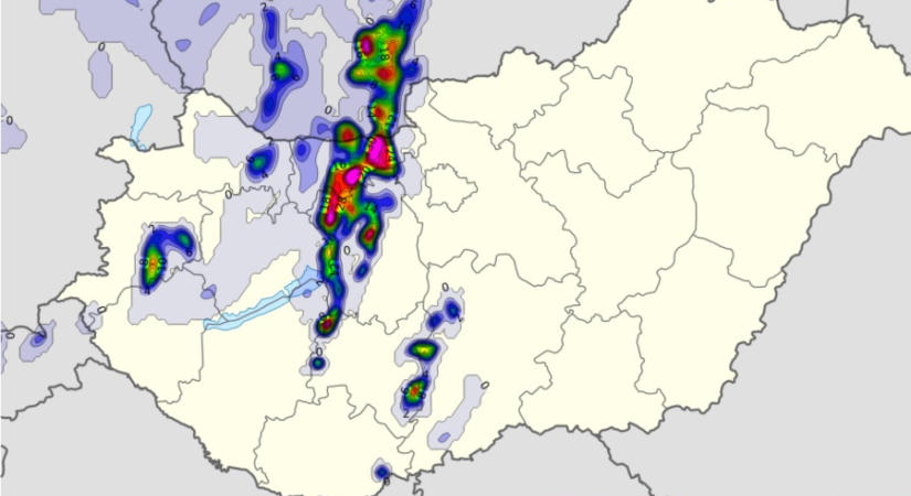Térképeken mutatjuk, mikor érkezik a megváltó eső a hidegfrontból, óráról órára