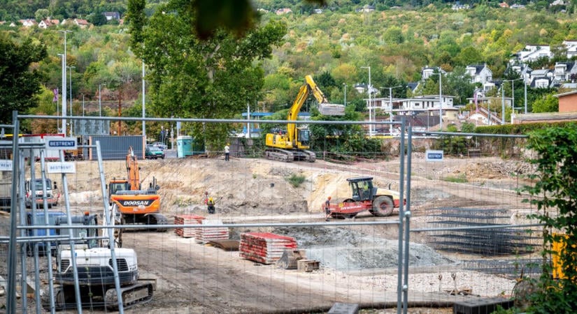 Ők is benézték: mi lesz háromszázezer magyarral, ha az ágazat továbbra sem képes felállni a padlóról?