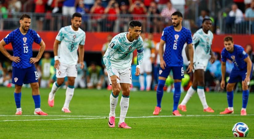 Vb 2026: Portugália Ronaldo góljával és a 103. perces VAR-drámával ejtette ki a horvátokat, Svájc 88 éves átkot tört meg - videó