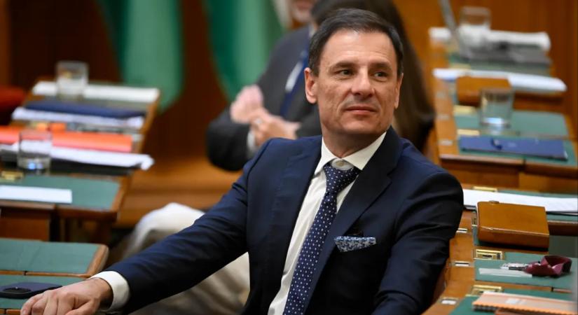 Négy ügyben az Alkotmánybírósághoz fordul a Fidesz