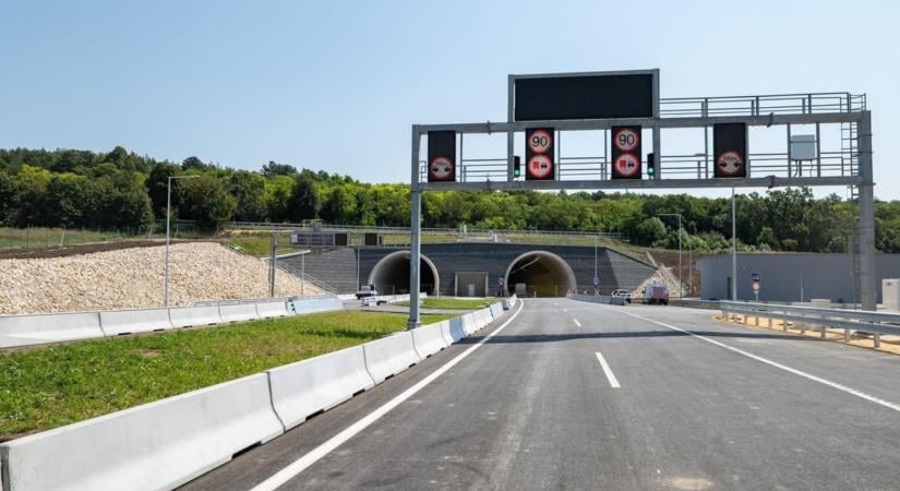 Lezárják az M85-ös alagútjait, terelik a forgalmat