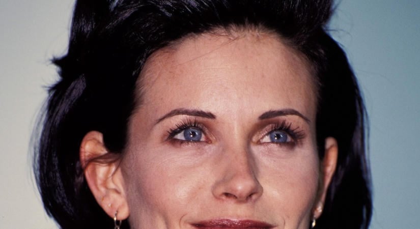 Nem hiszed el, hány éves a Jóbarátok sztárja – így néz ki ma Courteney Cox