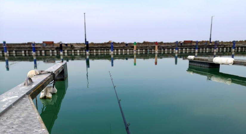 Szigor jön a Balatonnál, eltűnhetnek az engedély nélküli stégek