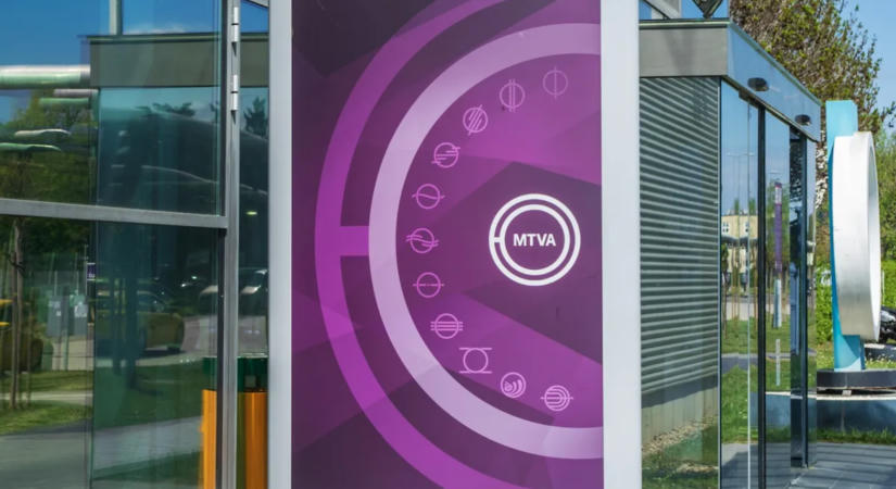 Mégsem Hajdú Gábor és Borsa Miklós vezetik az M1 Híradót
