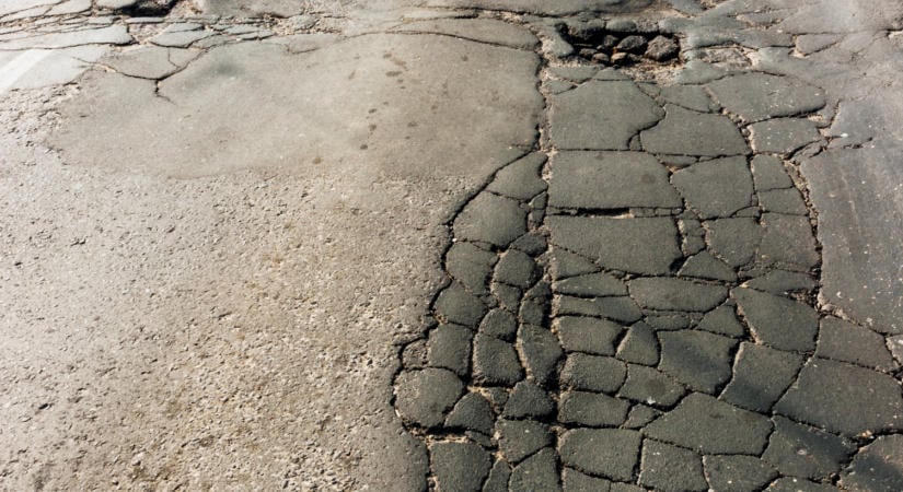 Saját repedéseit gyógyítja a holland fejlesztésű beton