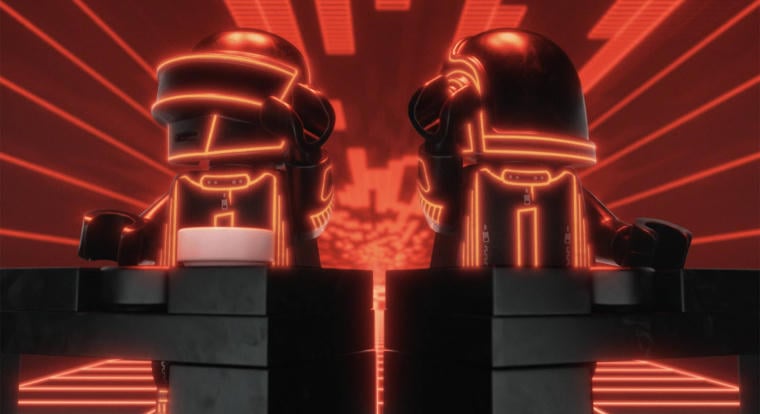 A Daft Punk robotjai LEGO-figurákként hódítják meg a világot, készül az ikonikus koncertszett