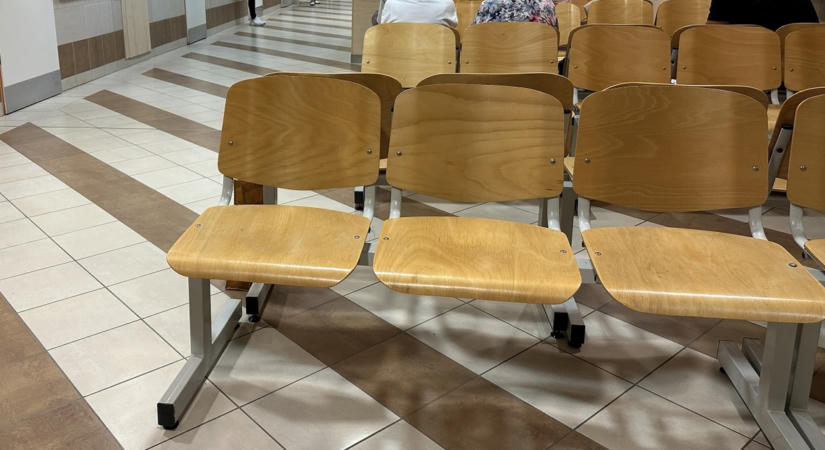 Haláleset miatt lezárták a Szent Rókus bejáratát: innen nem közelíthető meg