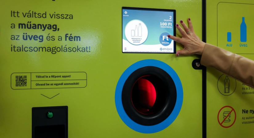 A kormány nemet mondott a MOHU készpénzmentes palackvisszaváltására