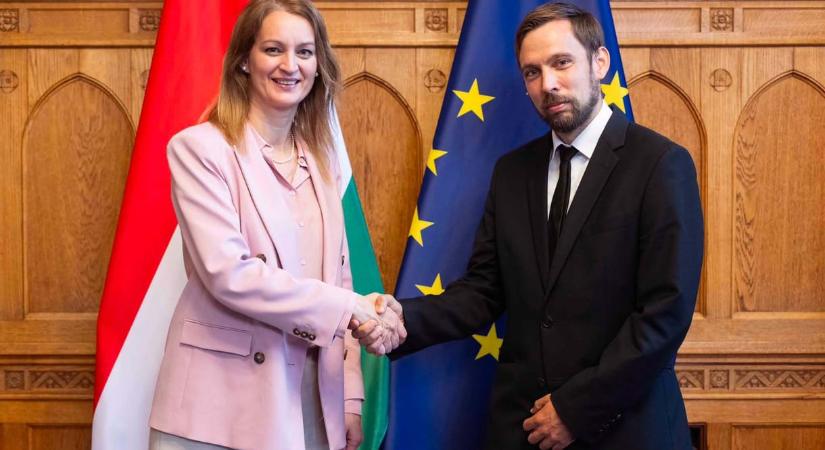 Divinyi Zsombor állítja, nem volt senkinek a strómanja, de nem lesz főigazgató az Országgyűlés Hivatalában