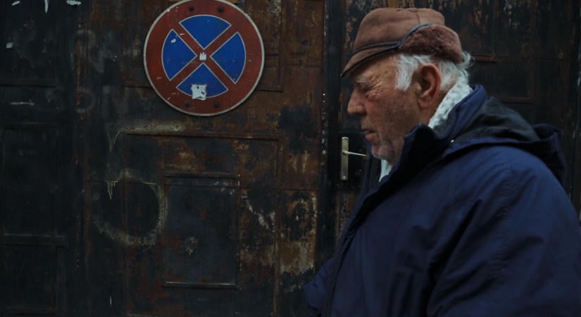 A díjnyertes Papa lesz a Verzió nyitófilmje