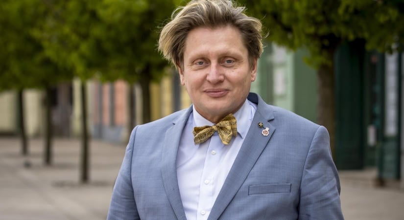 Varnus Xavér rekordgyorsasággal adta ki a koncertje CD-jét: délután még játszotta, este már árulta
