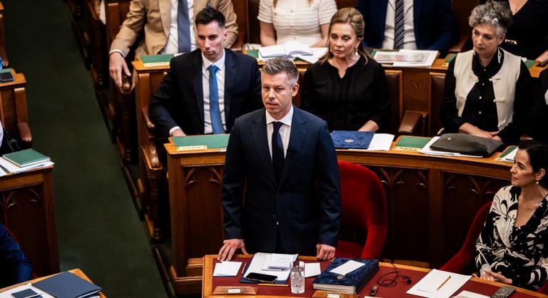 A Tisza-kormány ismét hozzányúlhat az Alaptörvényhez