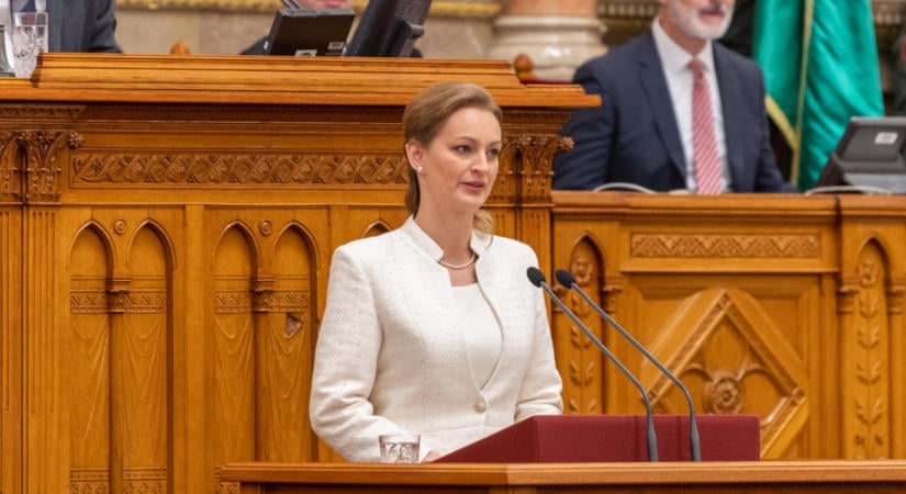 Energiatakarékossági intézkedéseket hozott a Sándor-palota is