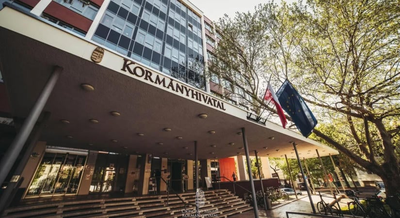 Nyílt pályázaton keresnek új kormányhivatal vezetőket