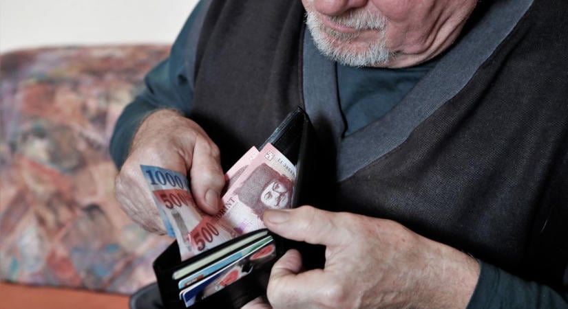 Változik a nyugdíj utalása októberben – mutatjuk, melyik napot érdemes figyelni