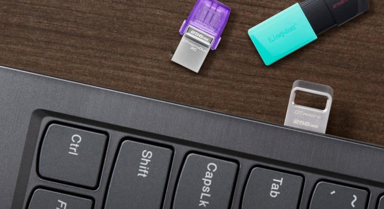2027-től nem fog megynitni bizonyos SD-kártyákat és pendrive-okat a Windows 11