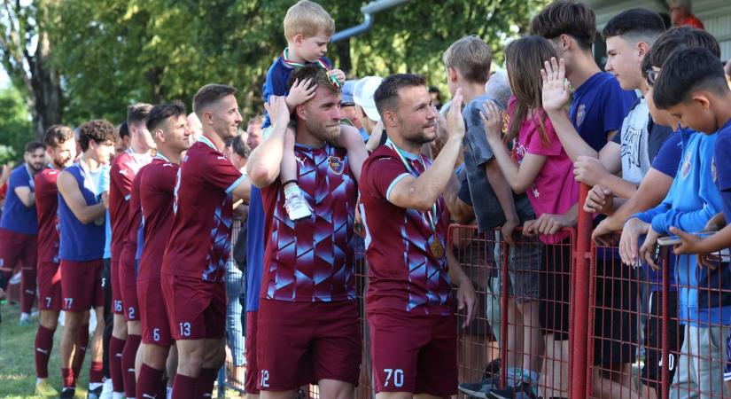 Két alapemberével hosszabbított a Mátészalka