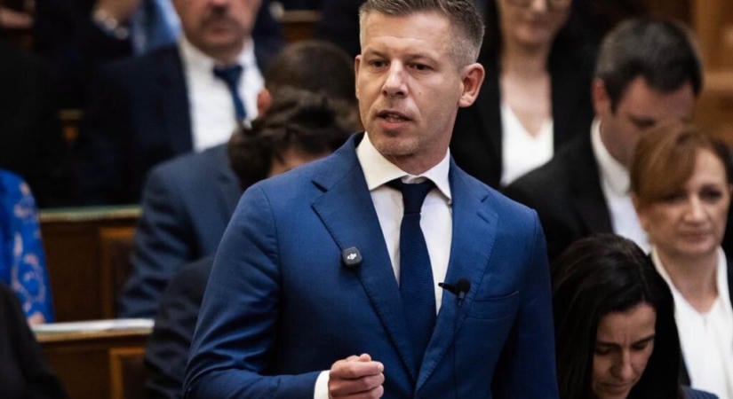 A parlament kiadta Magyar Péter és két fideszes politikus mentelmi jogát