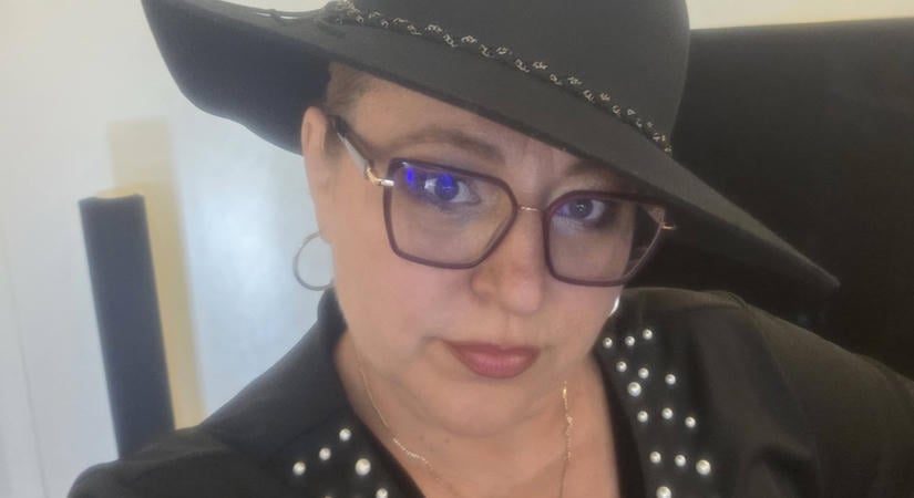 Diana Șoșoacă saját magát tartja a legalkalmasabb miniszterelnök-jelöltnek