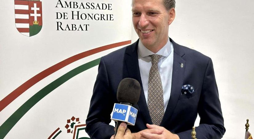Egy évvel kinevezése után visszahívták a párizsi nagykövetet