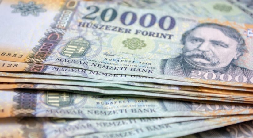 Vajdaságban novemberben kezdik utalni a Szülőföldön magyarul támogatást
