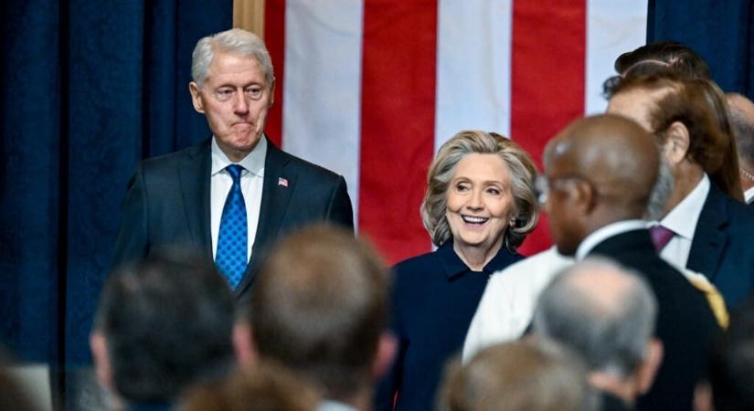 „Nem láttam semmit, és nem tettem semmi rosszat” – Bill Clintont hallgatták meg az Epstein-ügyben