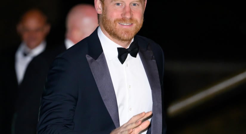Harry herceget a saját hazájában alázták meg: kifütyülték, amint meglátták