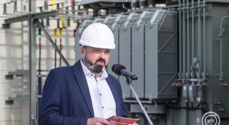 Új transzformátor alállomást adott át az E.ON Szombathelyen