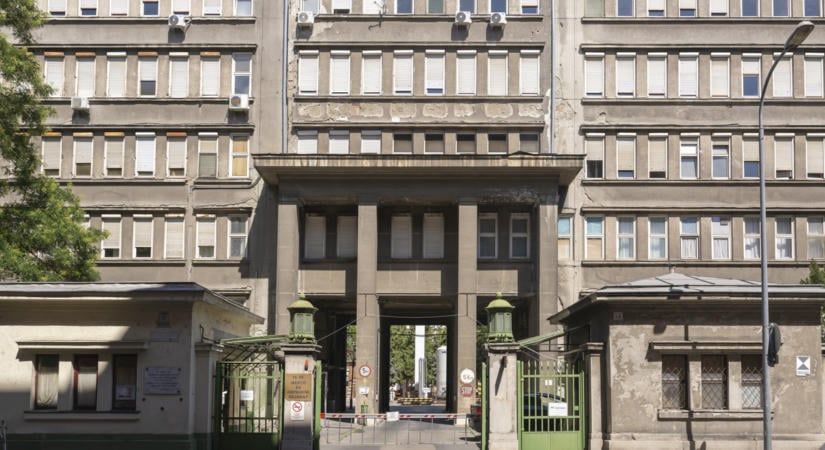 Reagált az egészségügyi tárca a lakossági levelekre, de rengeteg kérdésre nem kaptunk választ