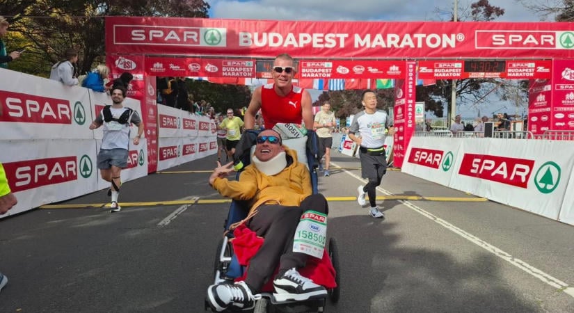 Egy karral tolja 75 kilós barátját 51 kilométeren: újabb elképesztő kihívásra készül Boronkay Péter