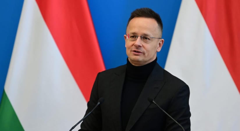 Szijjártó repülései miatt feljelentést tett a külügy, kirúgták Schmidt Máriát – Newscast