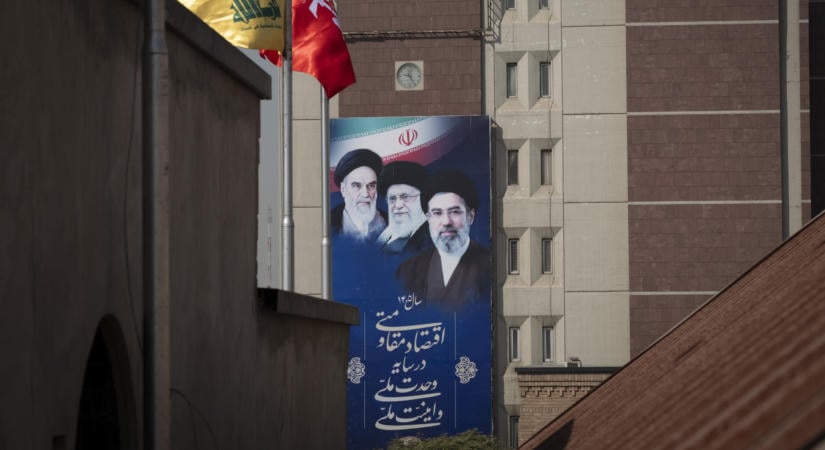 Mesterséges intelligenciával próbálta befolyásolni a nemzetközi médiát Irán