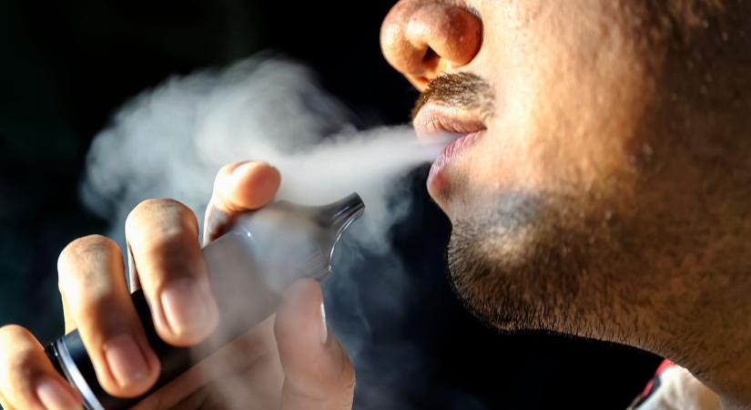 Egyre nagyobb kárt okoz az illegális e-cigaretta Európában