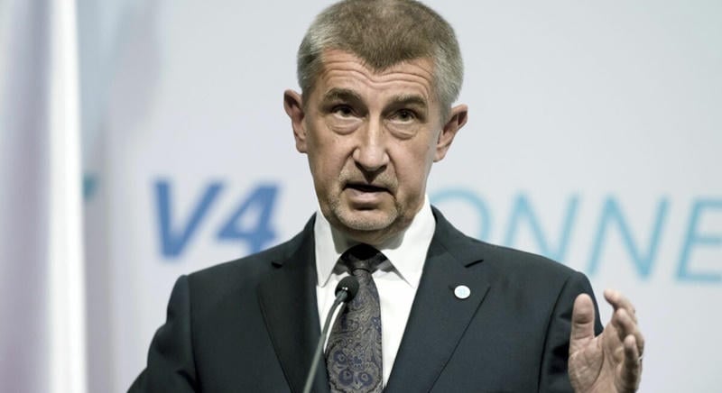 Babiš: Csehország tiszteletben fogja tartani a NATO alapokmányának 5. cikkelyét