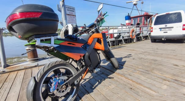 Ezt már kezeltetni kéne? Megint vettem egy elektromos motort…