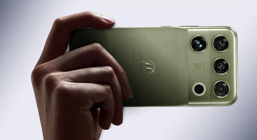 Signature 27 néven jön a Motorola új csúcsmobilja