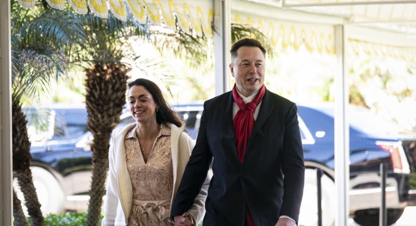 Szerelmet vallott neki, majd faképnél hagyta négy gyermeke anyját Elon Musk