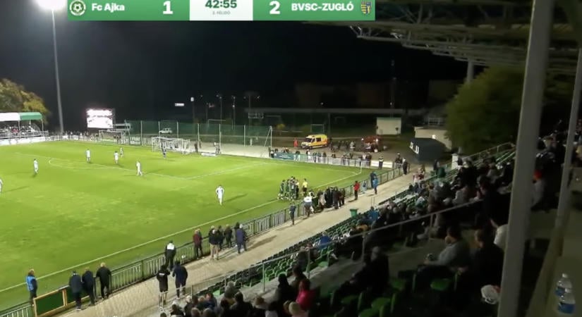 Botrány az NB II-ben: Már felálltak a kezdéshez, amikor az ellenfél rábeszélte a partjelzőt a lesre - videó