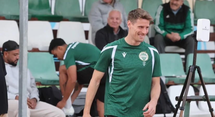 Mosolygós Zachariassen, kapusgenerációk egymás mellett – galéria