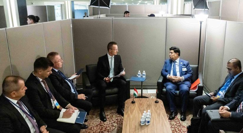 Szijjártó Péter: Az egész világon nagyra becsülik a nemzeti érdeken alapuló, békepárti magyar álláspontot